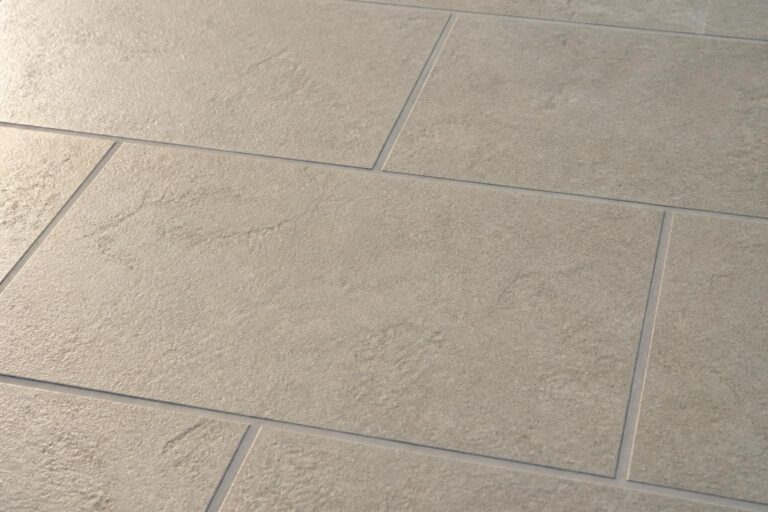 découvrez la largeur de joint idéale pour un carrelage extérieur 30x60 afin d'assurer une pose durable et esthétique.